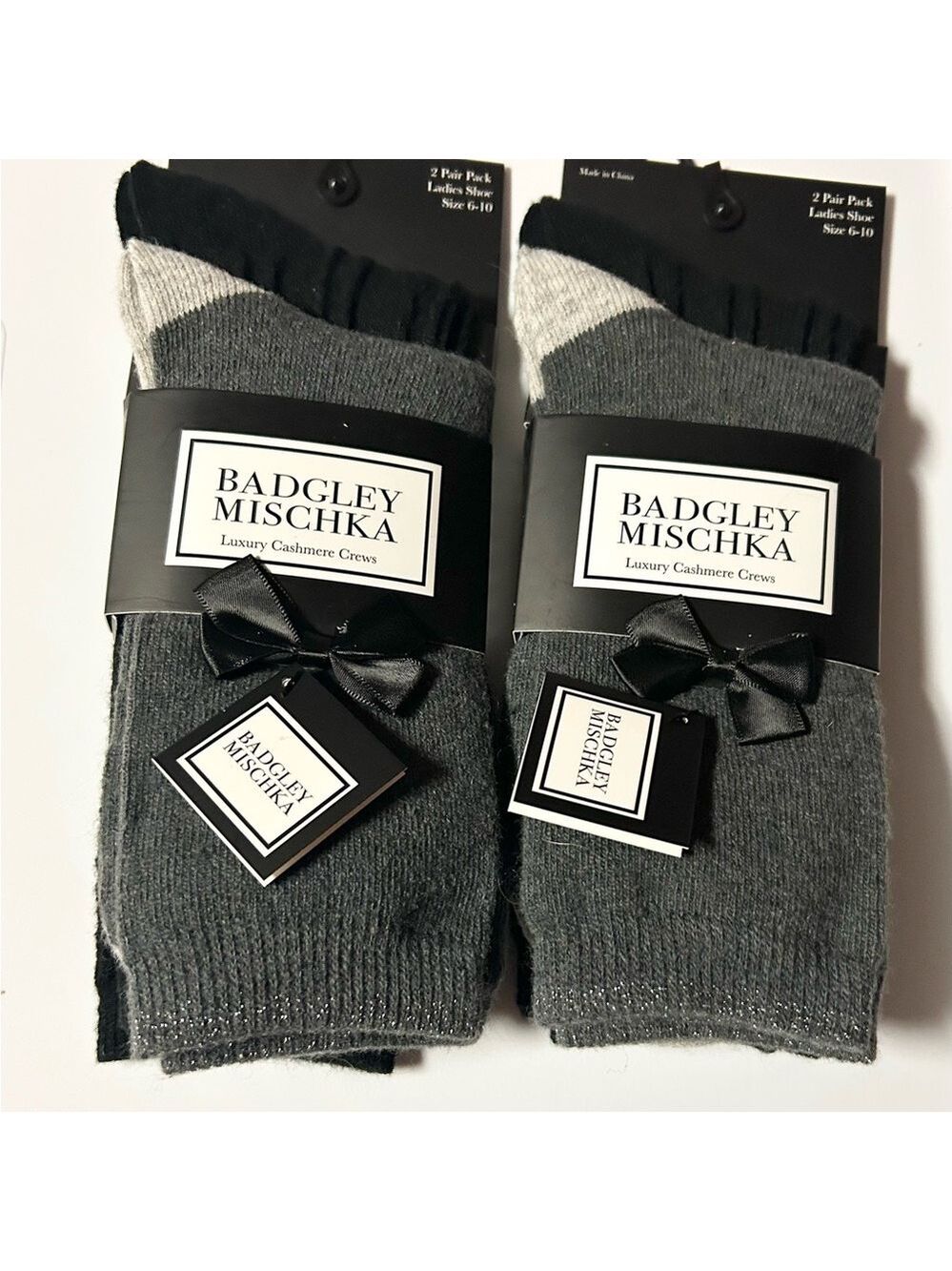 Badgley Mischka Ladies Black Gray Luxury Cashmere Crew Socks 4 Pairs